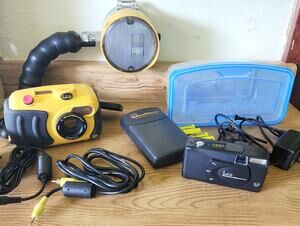 SeaLife ReefMaster Underwater Camera Ext. Flash Battery Charger & Extras READ